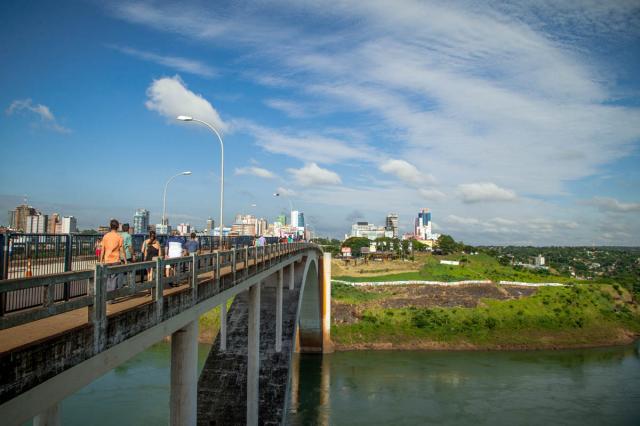 ponte da amizade - Kiko Sierich